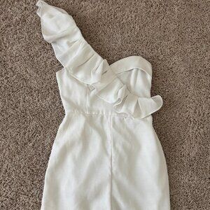 Boutique Lovely White Romper One-Shoulder Romper